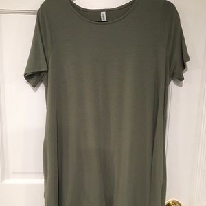 Green shortsleeved tunic - Jenny Boston